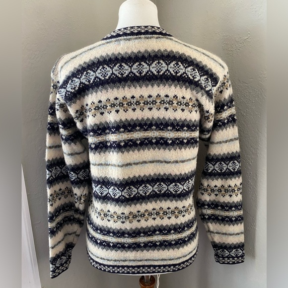 Vtg 70s Crystal-Kobe 100% Shetland Wool Fair Isle Grandma Cottage Crew Cardigan - Picture 4 of 6